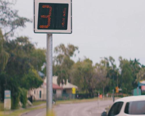 Electronic Speed Limit Signs